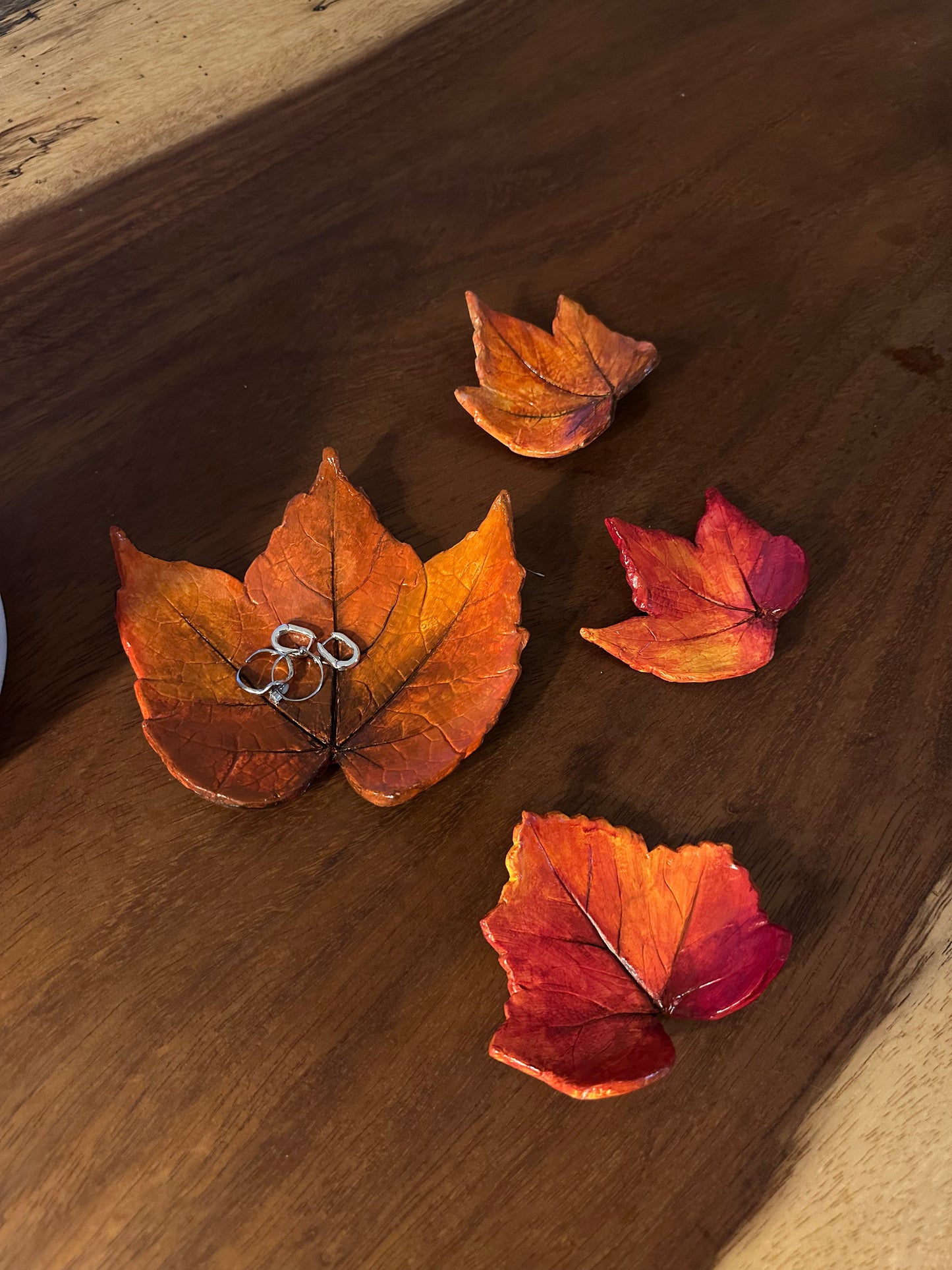 Herbstzauber – Handgemachte Unikat-Schalen aus Ton 🍁